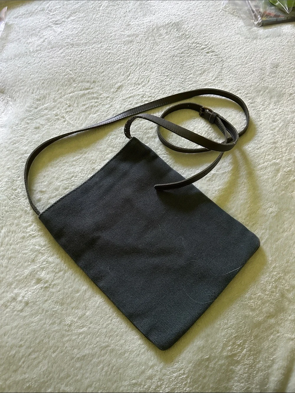 NWOT Lucky Brand Grey Suede & Canvas Crossbody Bag with Adjustable Leather Strap